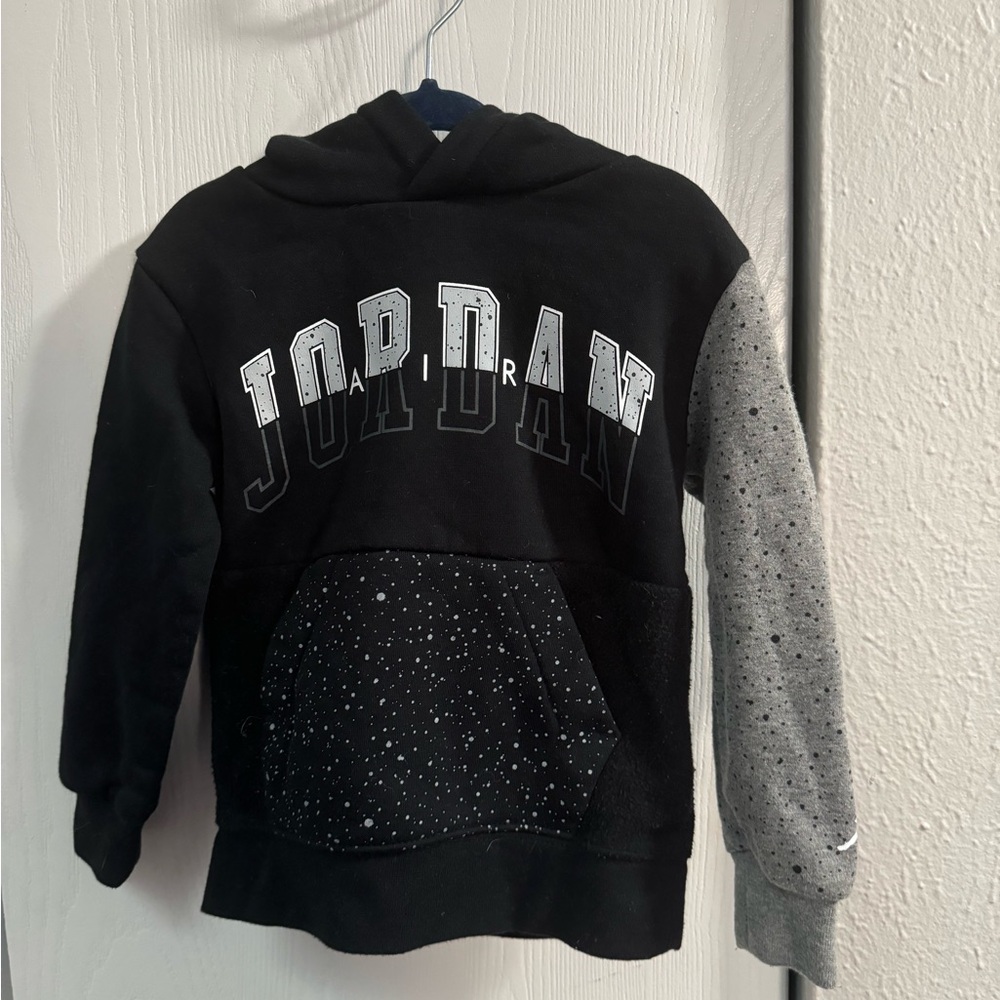 Jordan Hoodie 2T toddler Boys